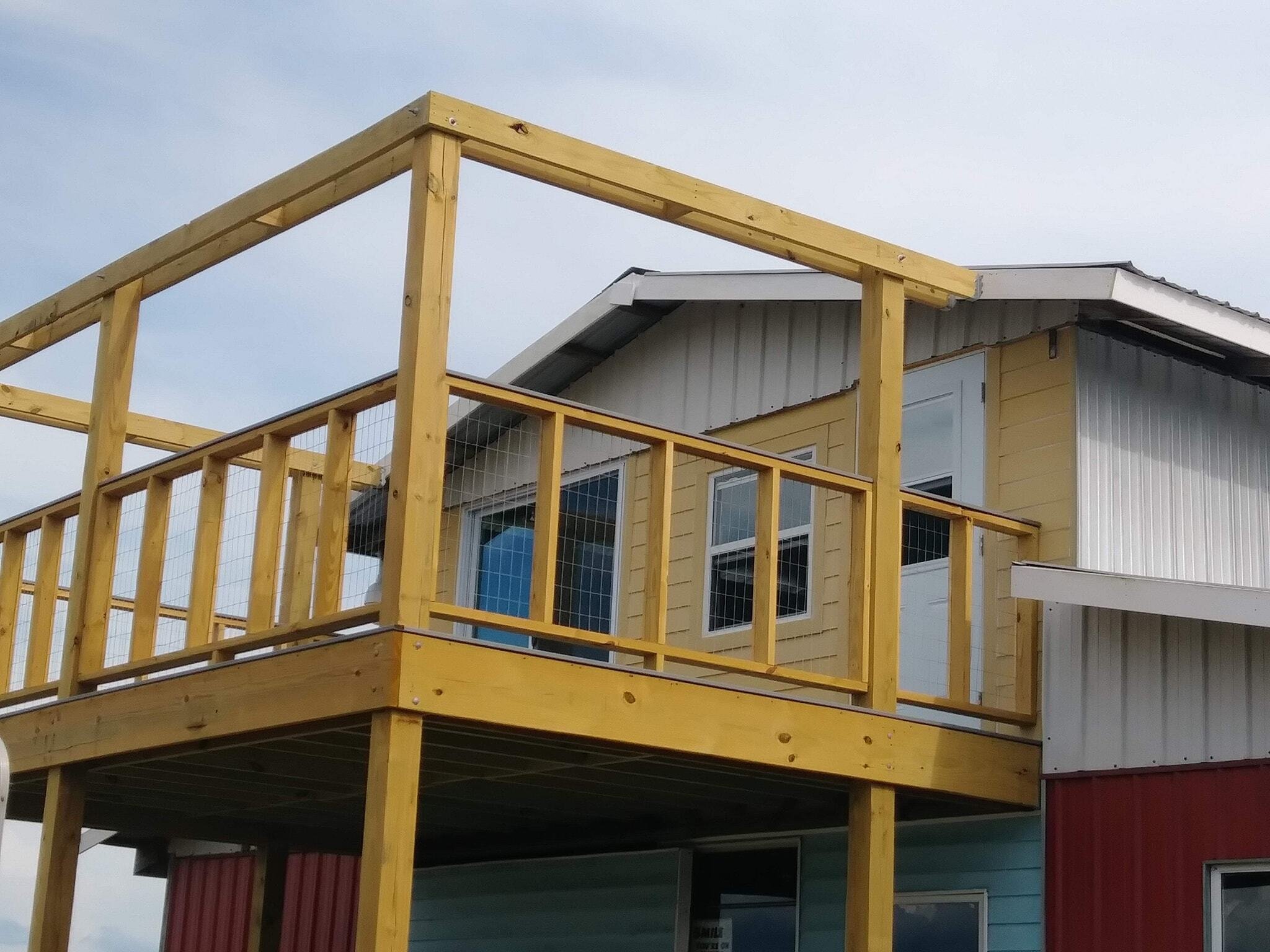 Deck & Outdoor Carpentry